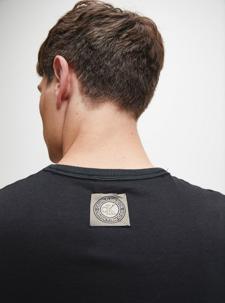 tricko-calvin-klein-icon-nm1987e-cerna4